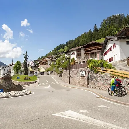 Dolomites Apartments Cesa Benedet Santa Cristina Val Gardena Exterior photo