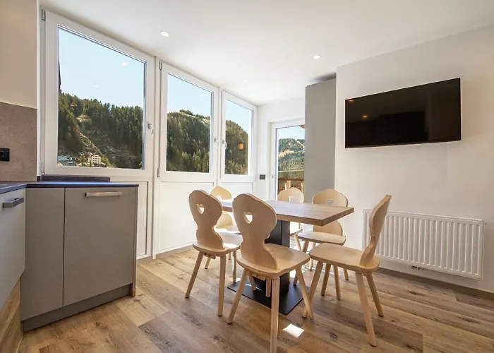 Dolomites Apartments Cesa Benedet