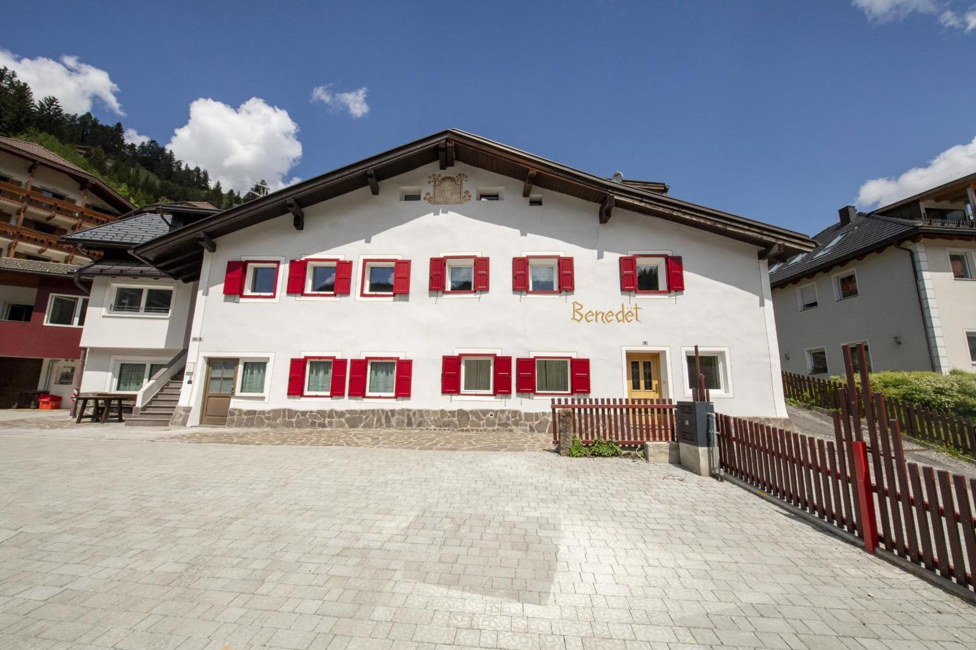 Dolomites Cesa Benedet Appartement *